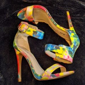 Spring floral inspired heeled sandals